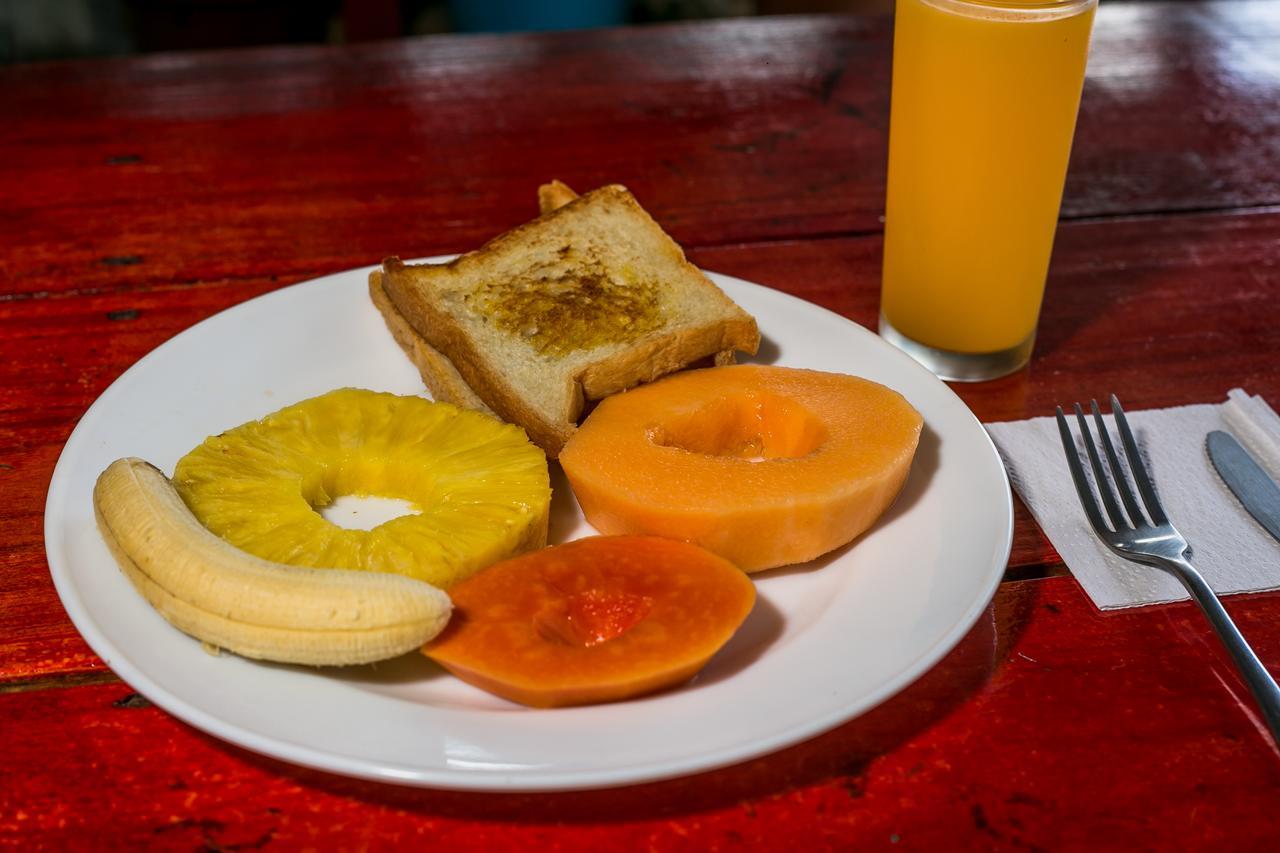 Arenal Container Hostel La Fortuna Luaran gambar