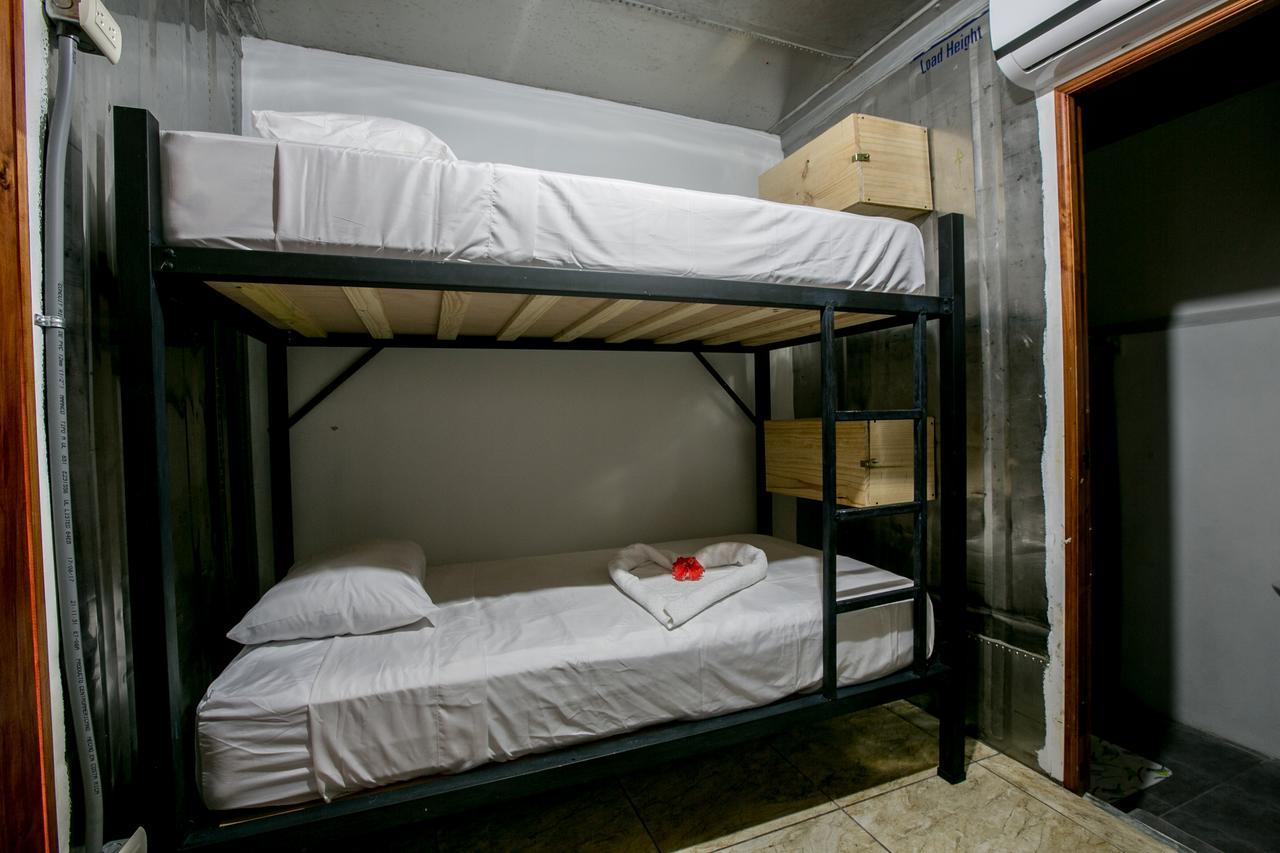 Arenal Container Hostel La Fortuna Luaran gambar