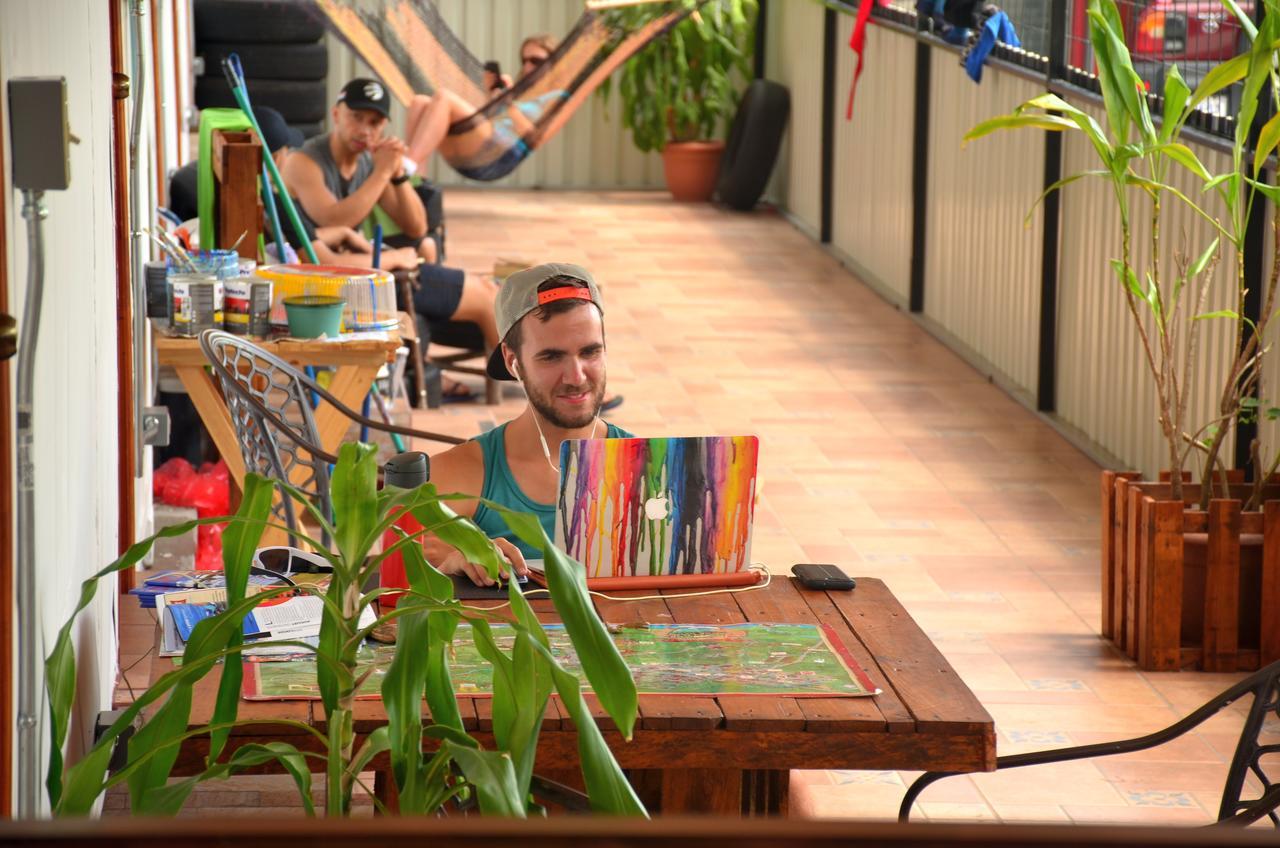 Arenal Container Hostel La Fortuna Luaran gambar