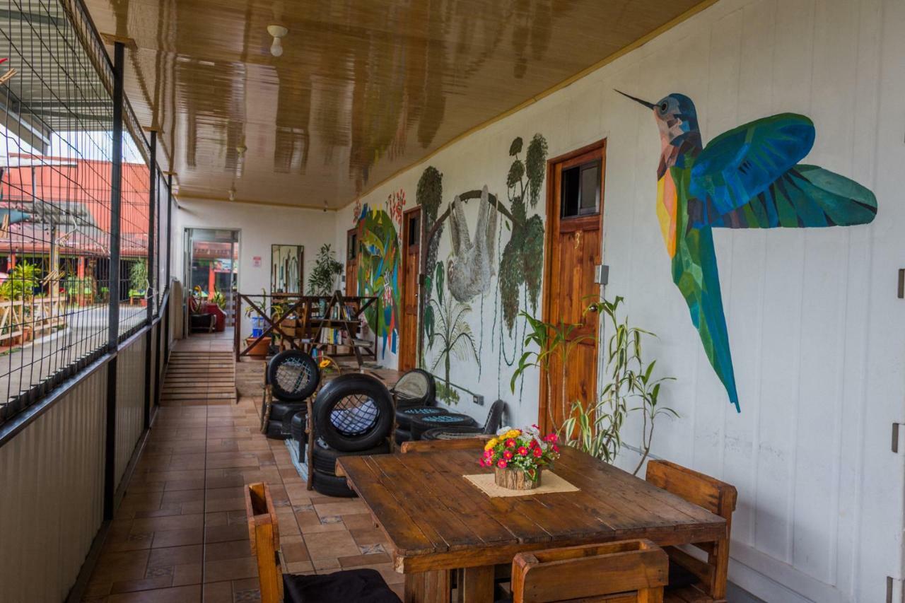 Arenal Container Hostel La Fortuna Luaran gambar