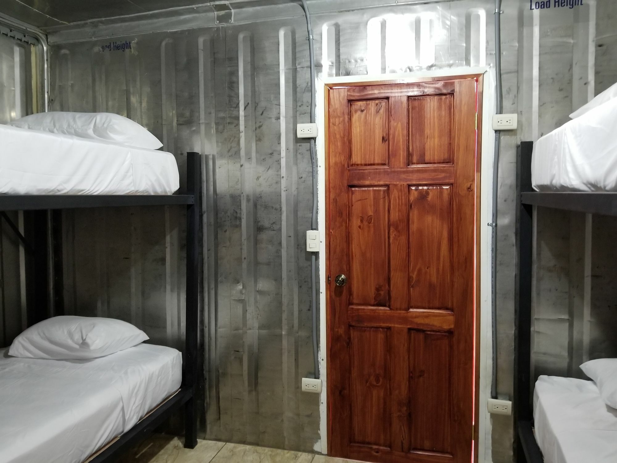 Arenal Container Hostel La Fortuna Luaran gambar