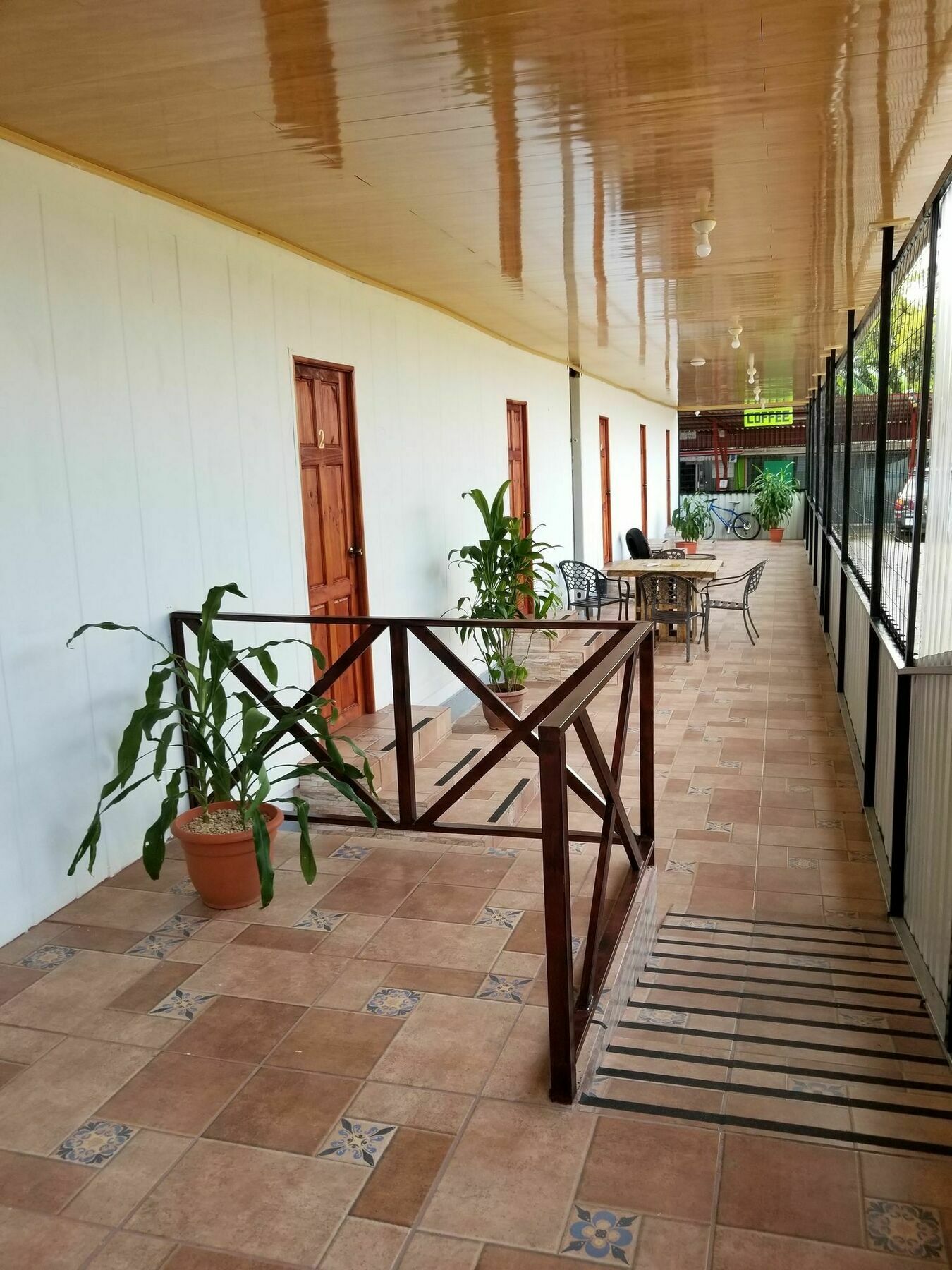 Arenal Container Hostel La Fortuna Luaran gambar